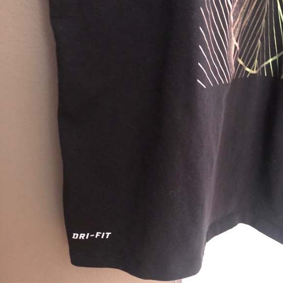 🎉Host pick🎉Nike Dri fit Footbal Tee - Picture 3 of 5